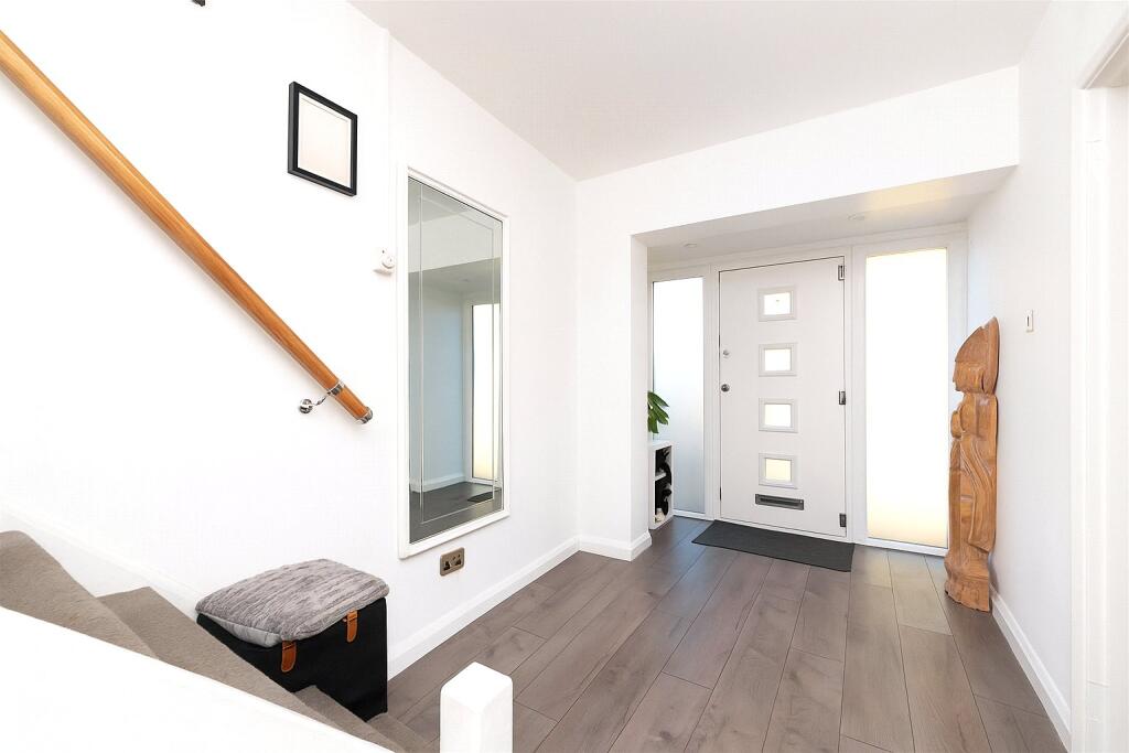 Additional image 5 of The Crescent, Bricket Wood, St. Albans, Hertfordshire