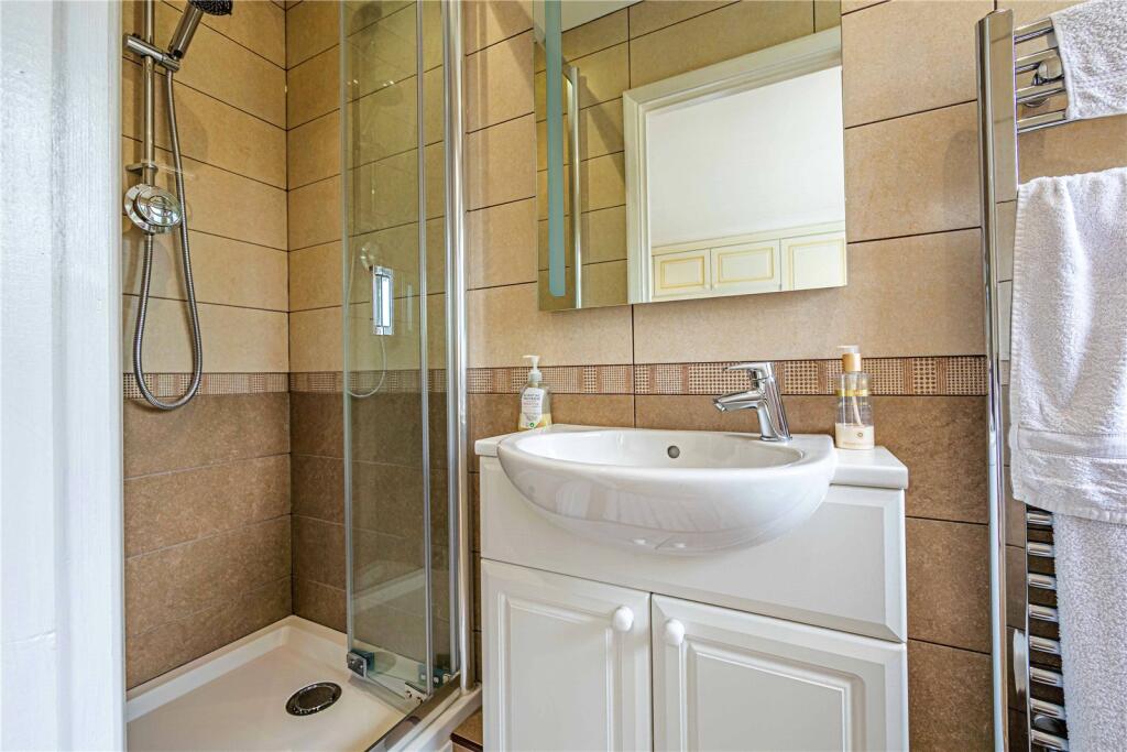 Additional image 10 of Long Fallow, St. Albans, Hertfordshire, AL2