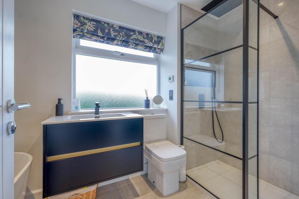 Additional image 29 of Gainsborough Crescent, Knowle, B93