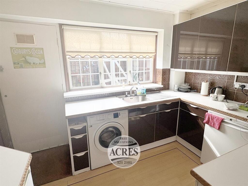 Additional image 4 of Whitehouse Crescent, Sutton Coldfield