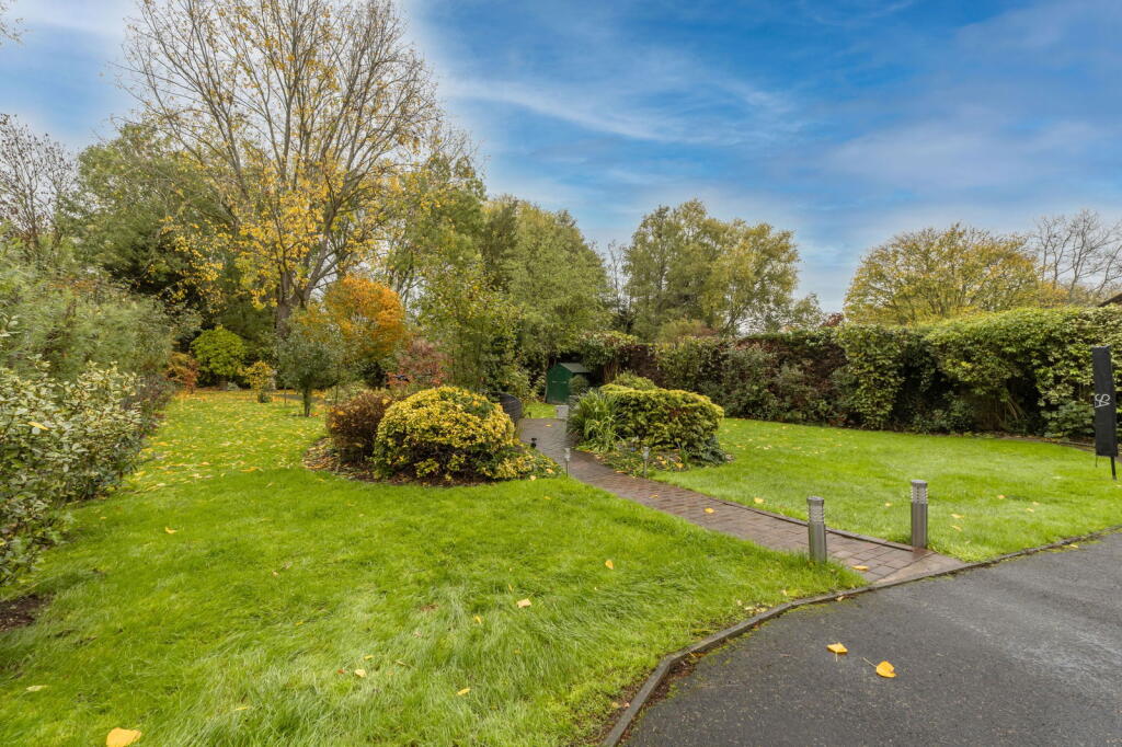 Additional image 35 of 2B Priory Court, Studley, Warwickshire, B80 7BB