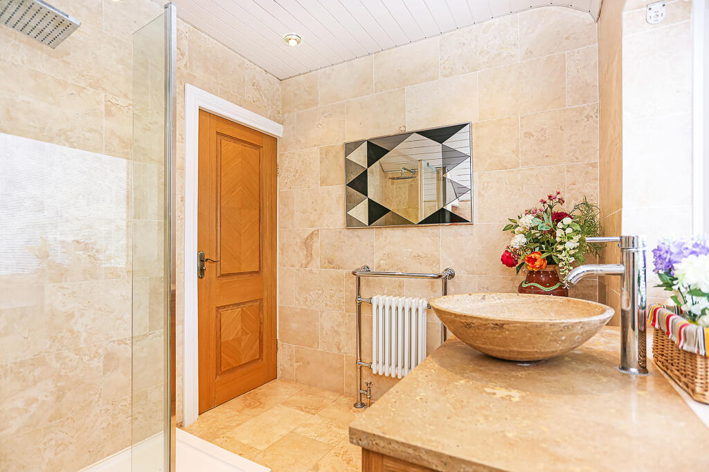 Additional image 25 of Greyfort Crescent, Solihull