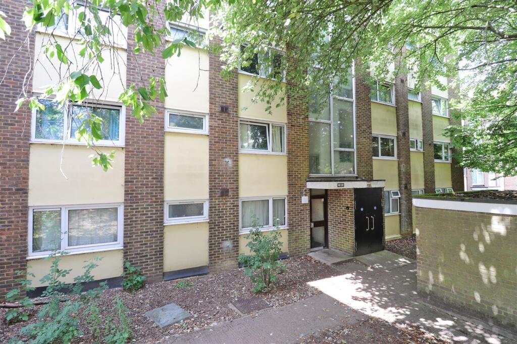 Additional image 17 of Riverside Road, St. Albans