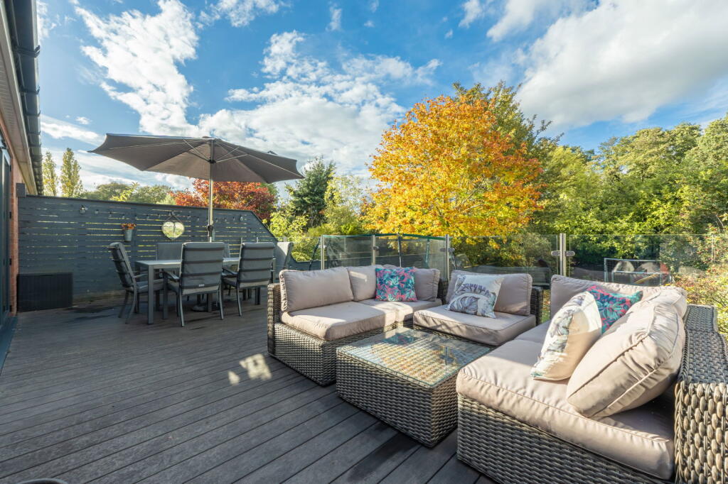 Additional image 37 of Greyfort Crescent, Solihull, B92 8DN