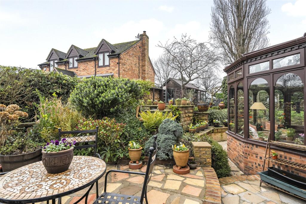 Additional image 22 of Church Farm Mews, Dosthill, Tamworth, Staffordshire, B77