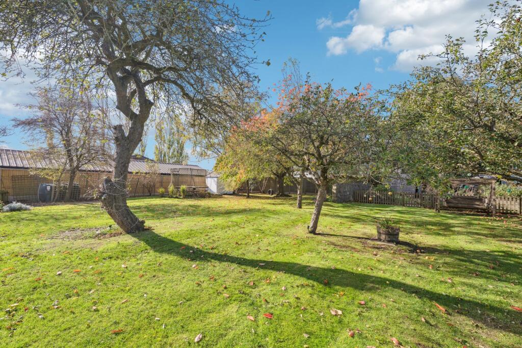 Additional image 30 of Chad Lane, Flamstead, Hertfordshire