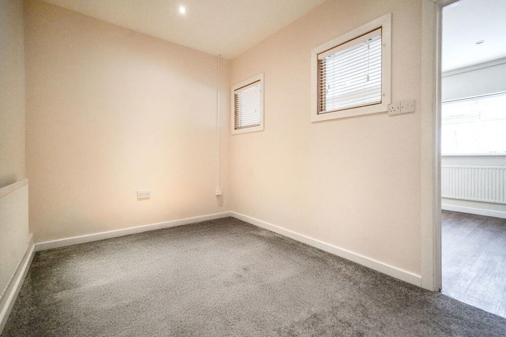 Additional image 30 of Small Lane, Earlswood