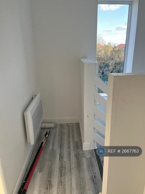 Additional image 8 of Studley, B807hj, B80