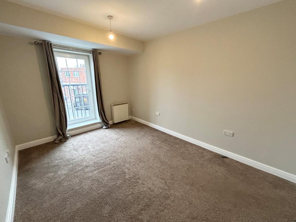 Additional image 9 of Bell Lane, Studley, B80