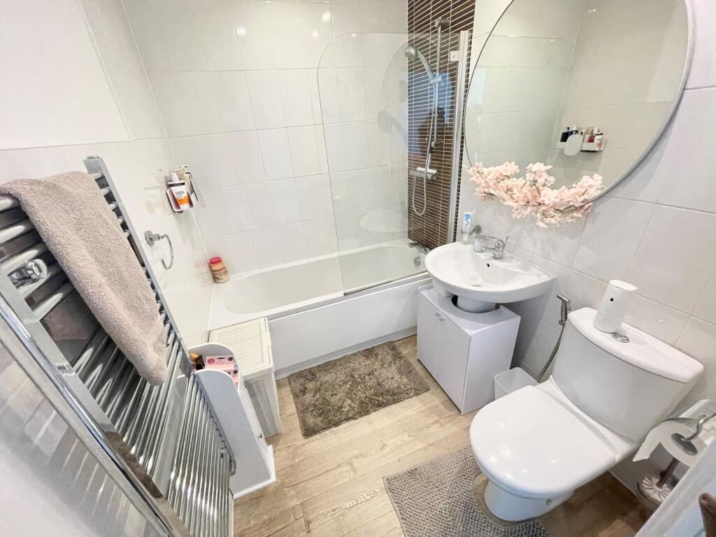 Additional image 11 of South Terrace, Main Street, Dickens Heath.