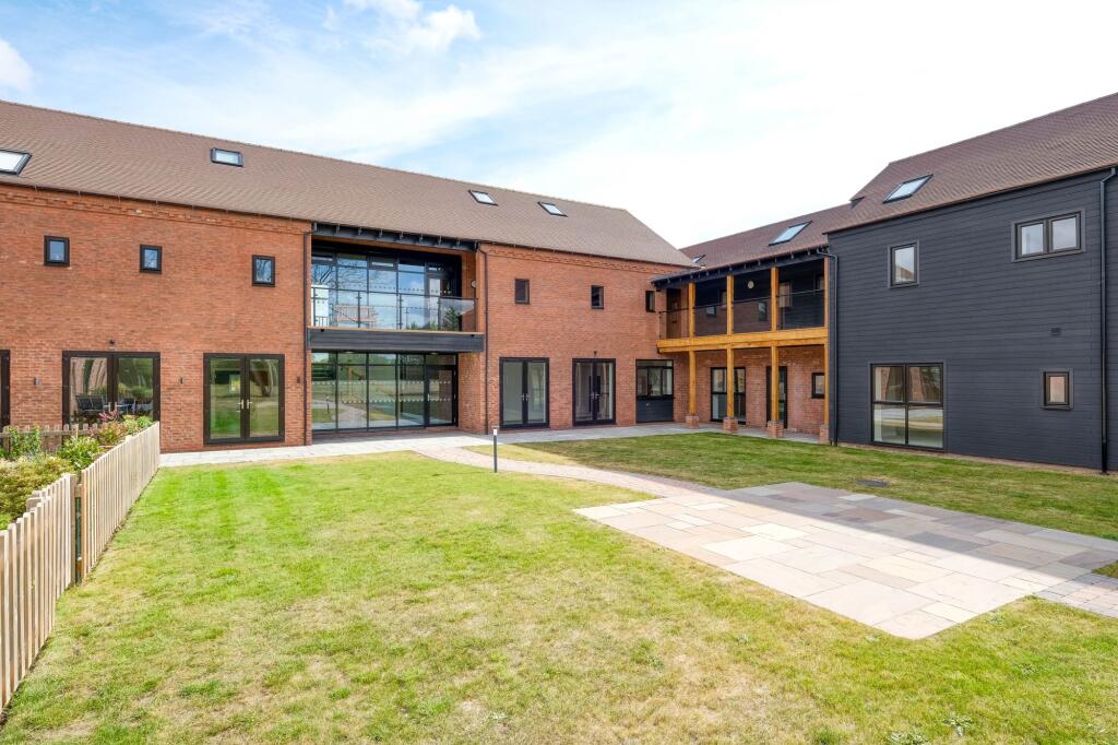 Additional image 29 of Droitwich Road, Bradley Green, B96