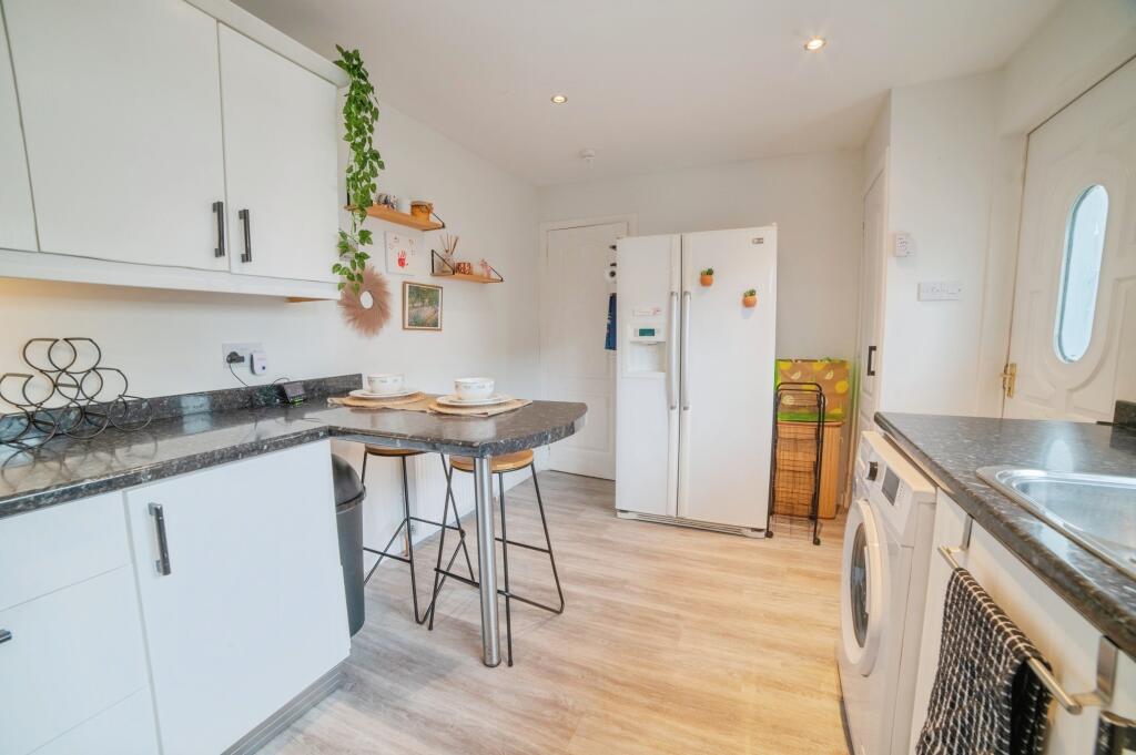 Additional image 5 of Addison Crescent, Banff, AB45