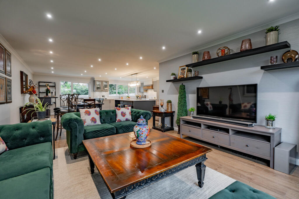 Additional image 10 of Dunnydeer Gardens, Insch, AB52