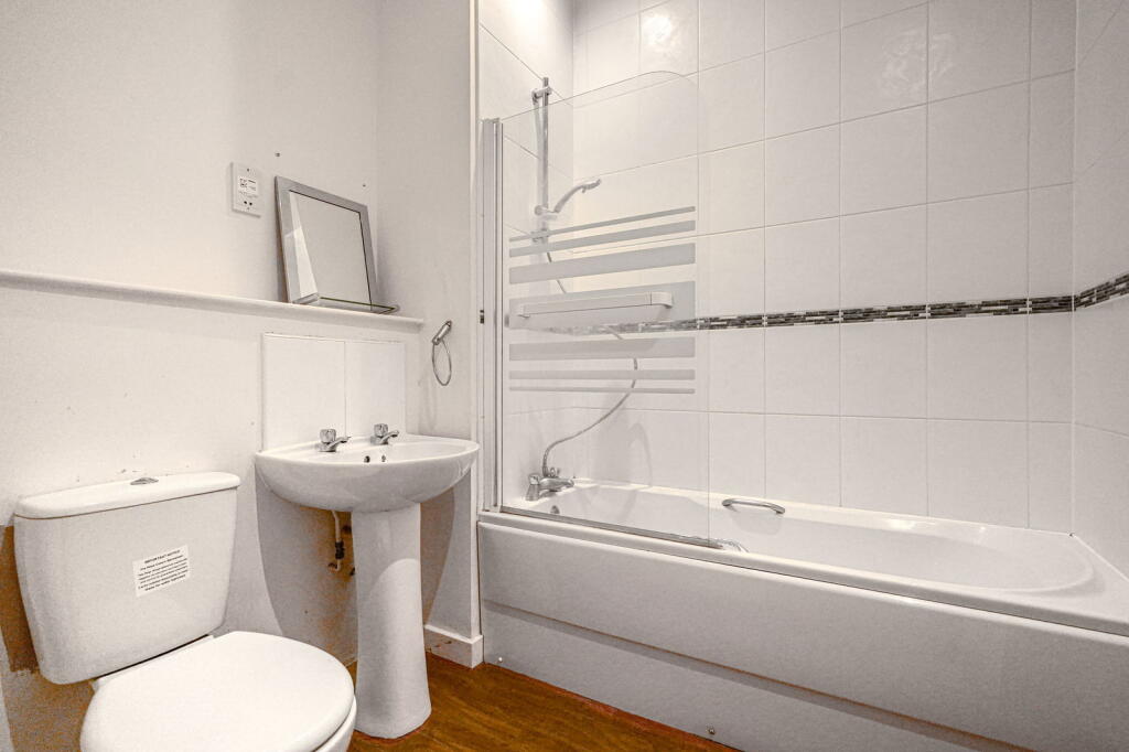 Additional image 7 of Park View House, Main Street, Dickens Heath