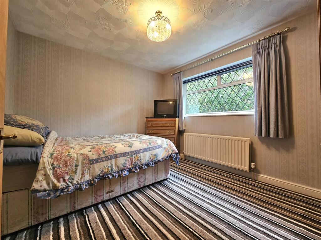 Additional image 17 of Yew Tree Lane, Solihull