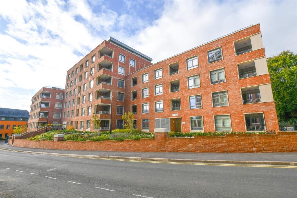 Property image for Grosvenor Road, St. Albans