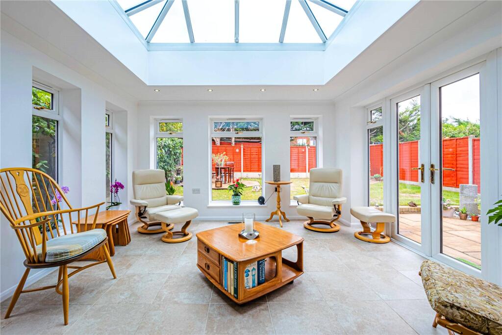 Additional image 3 of Long Fallow, St. Albans, Hertfordshire, AL2