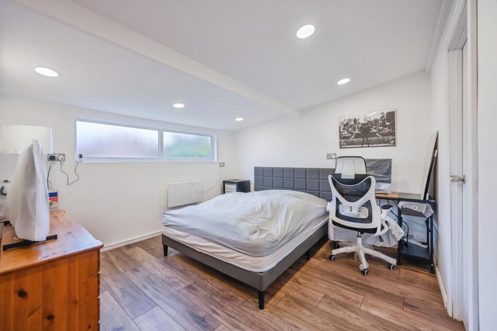 Additional image 15 of Ashdale Road, Tamworth, Staffordshire, B77