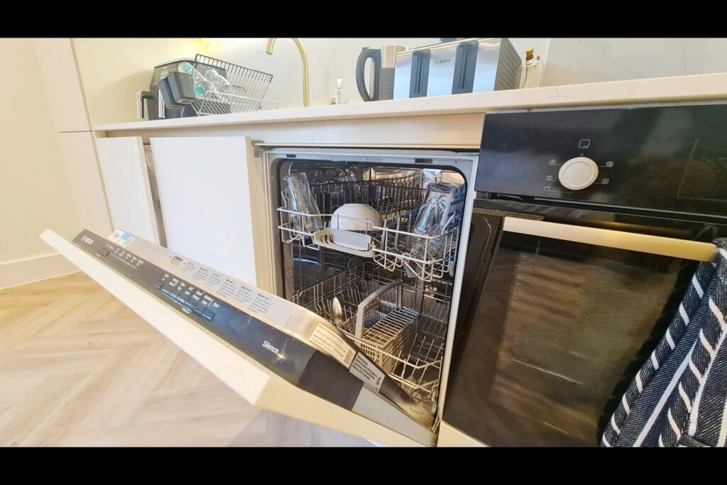 Additional image 13 of Clarence Court, 134 Hatfield Road, St. Albans, Hertfordshire, AL1 4HY