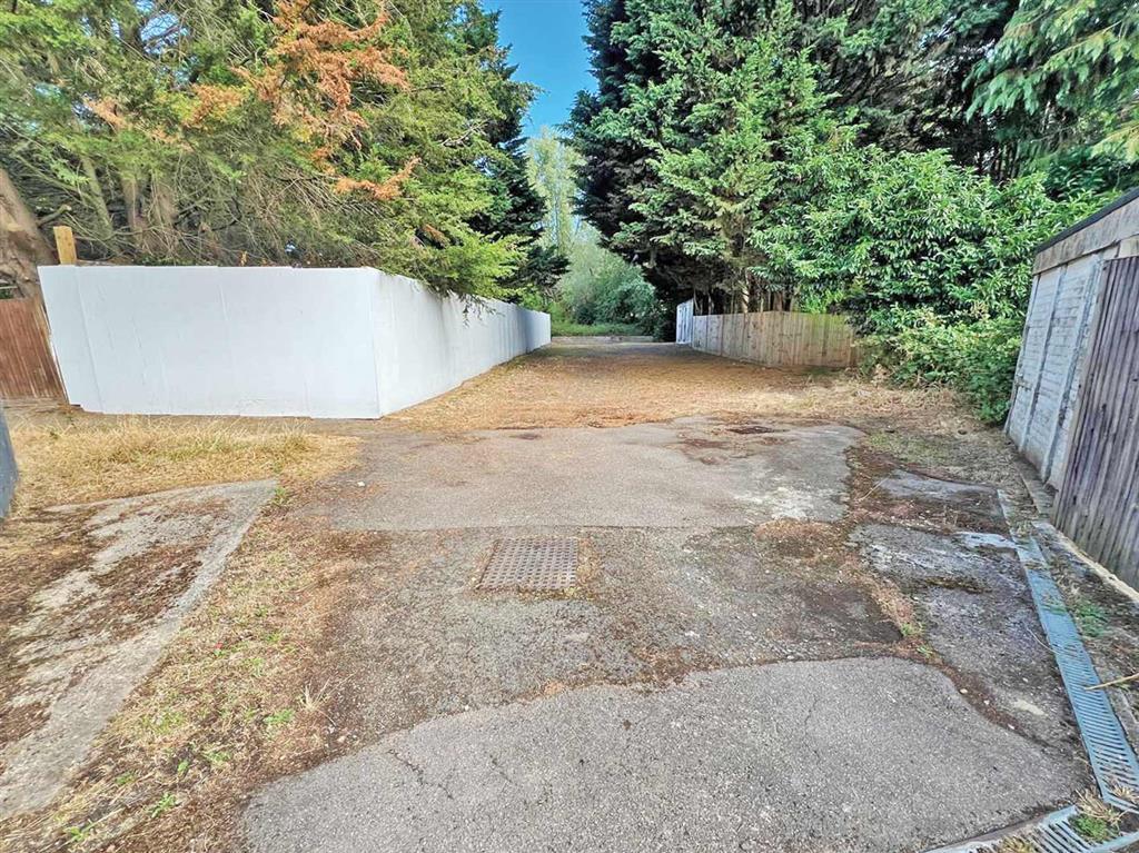 Additional image 2 of Alexander Road, London Colney, ST. ALBANS