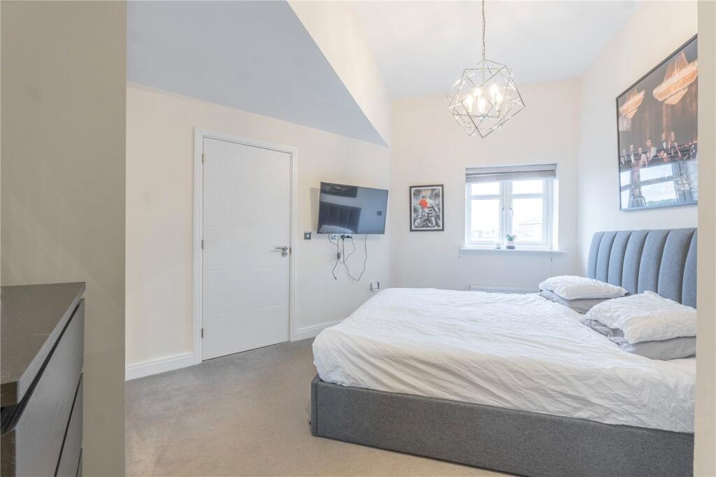 Additional image 7 of Abbotsbury Court, 58 Rumbush Lane, Dickens Heath, West Midlands, B90