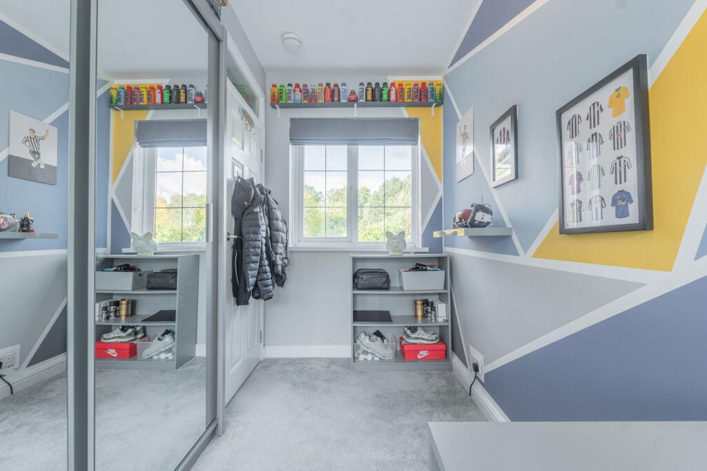 Additional image 28 of Greyfort Crescent, Solihull, B92 8DN