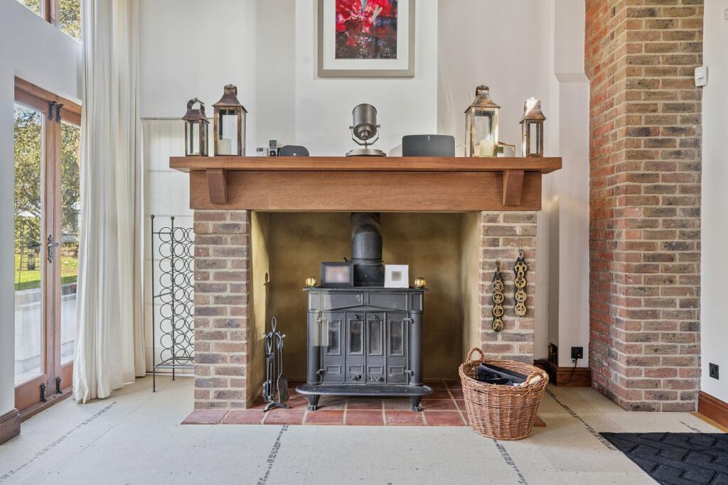 Additional image 22 of Chad Lane, Flamstead, Hertfordshire