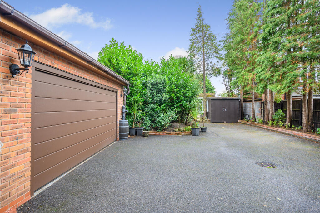 Additional image 44 of Bills Lane, Shirley, Solihull B90 2PJ