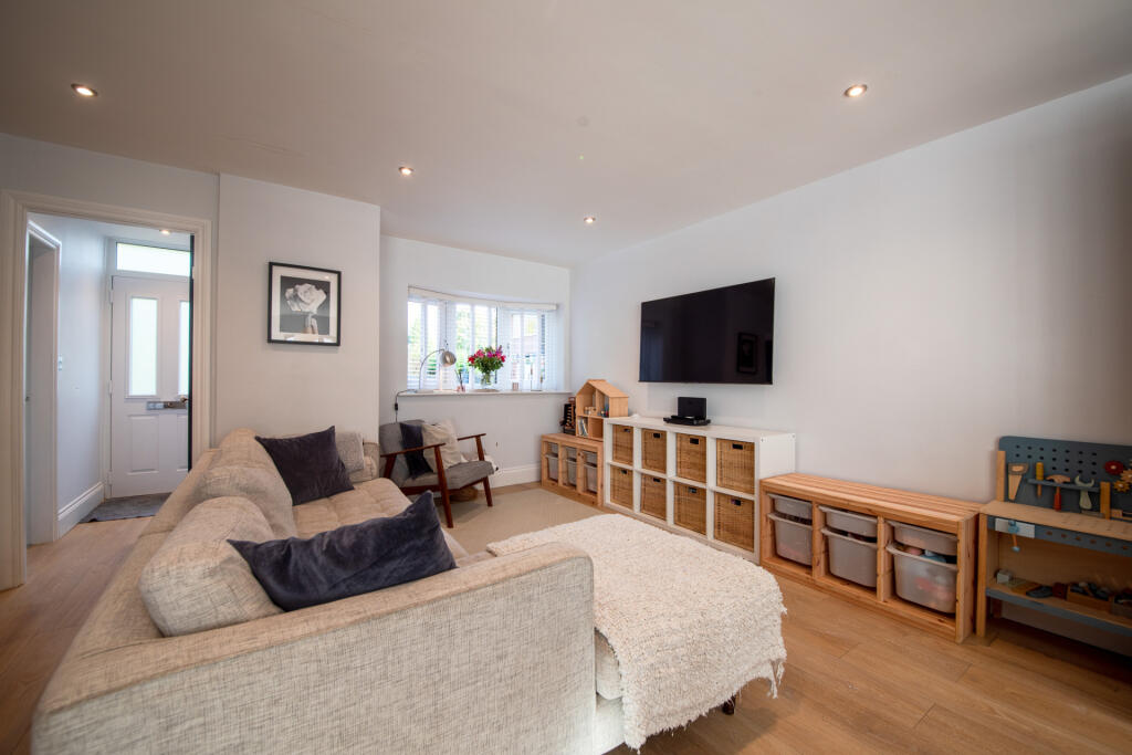 Additional image 5 of St. Marys Close, Ullenhall, Henley-In-Arden