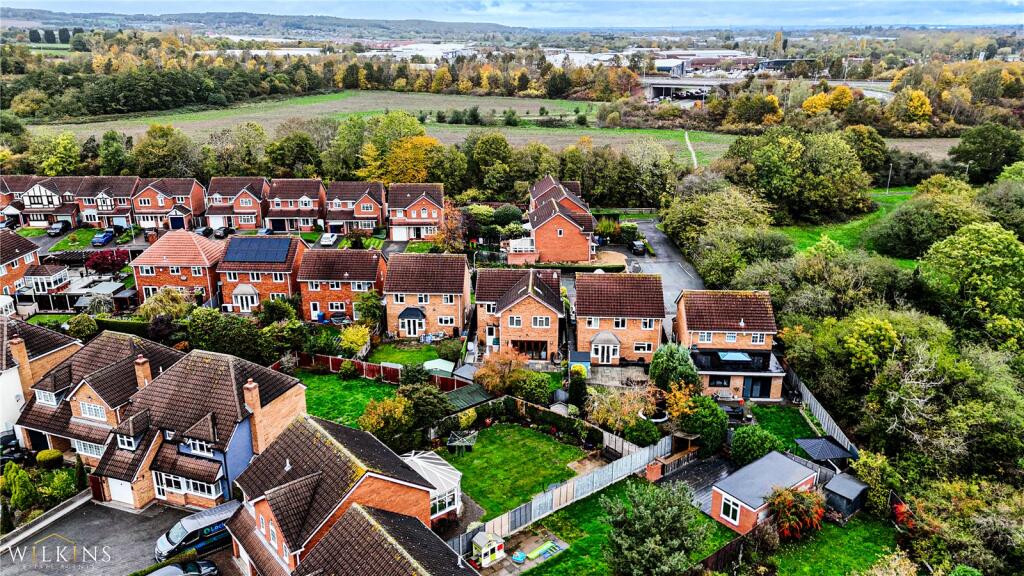 Additional image 40 of Hampshire Close, Tamworth, Staffordshire, B78