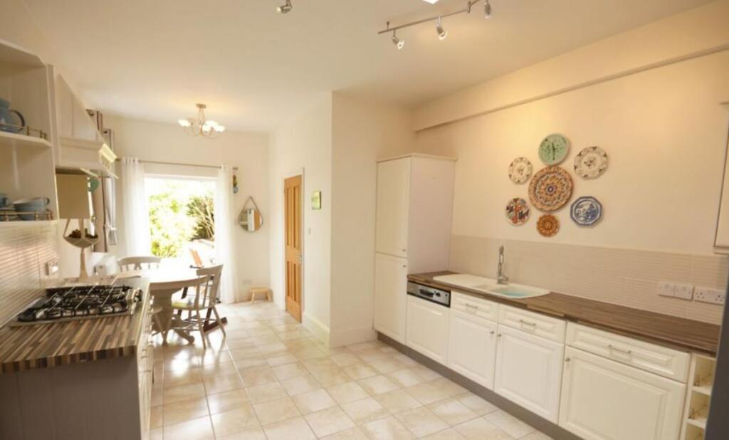 Additional image 3 of School Road, Shirley, B90