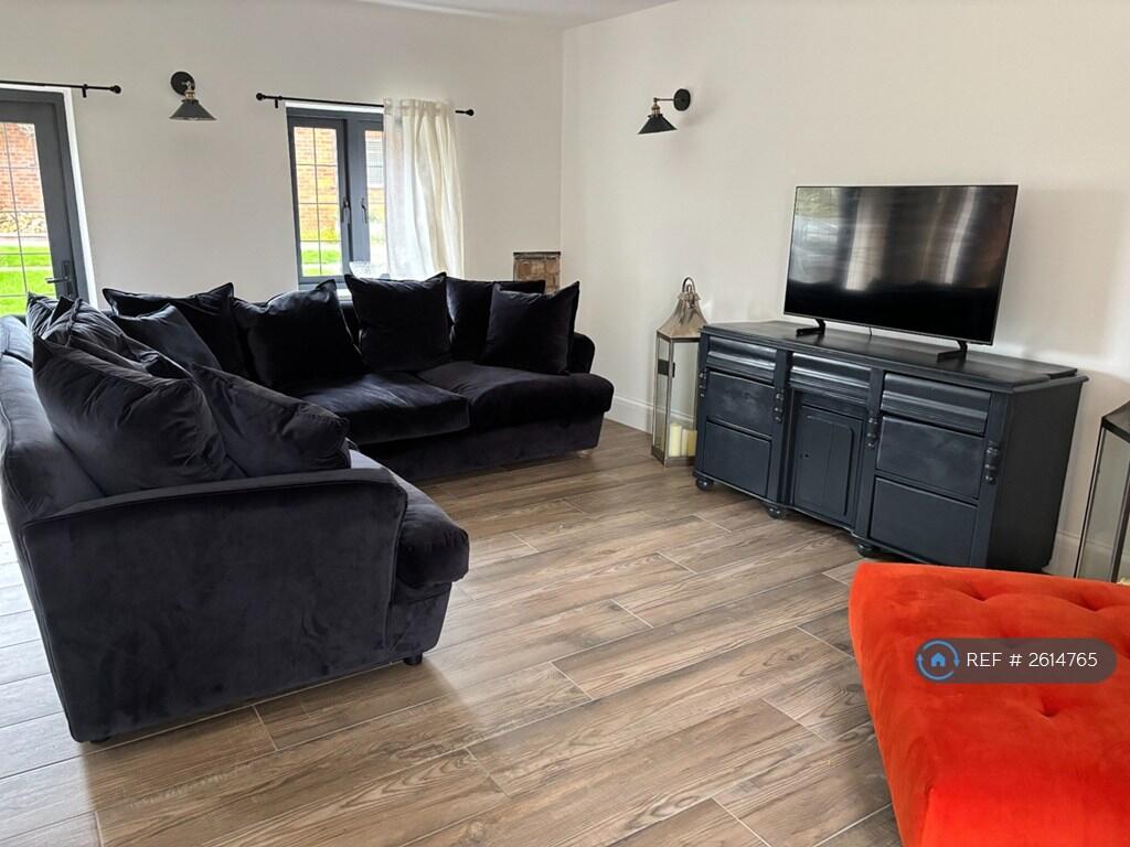 Additional image 4 of Hazelwood Green Farm Annex, Henley In Arden, B95