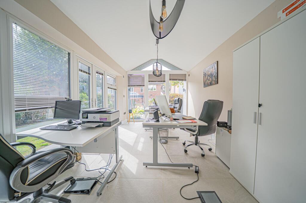 Additional image 28 of Warwick Road, Solihull, B91