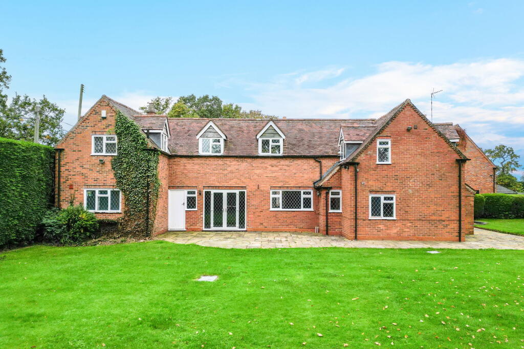 Additional image 41 of Small Lane, Earlswood