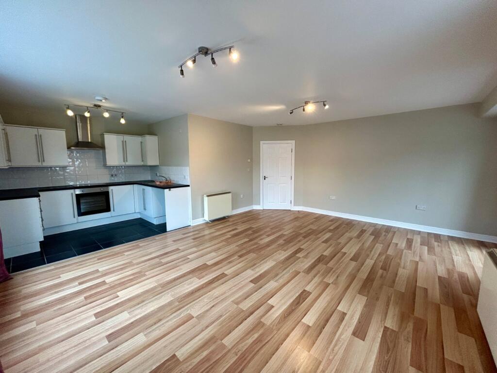 Additional image 3 of Bell Lane, Studley, B80