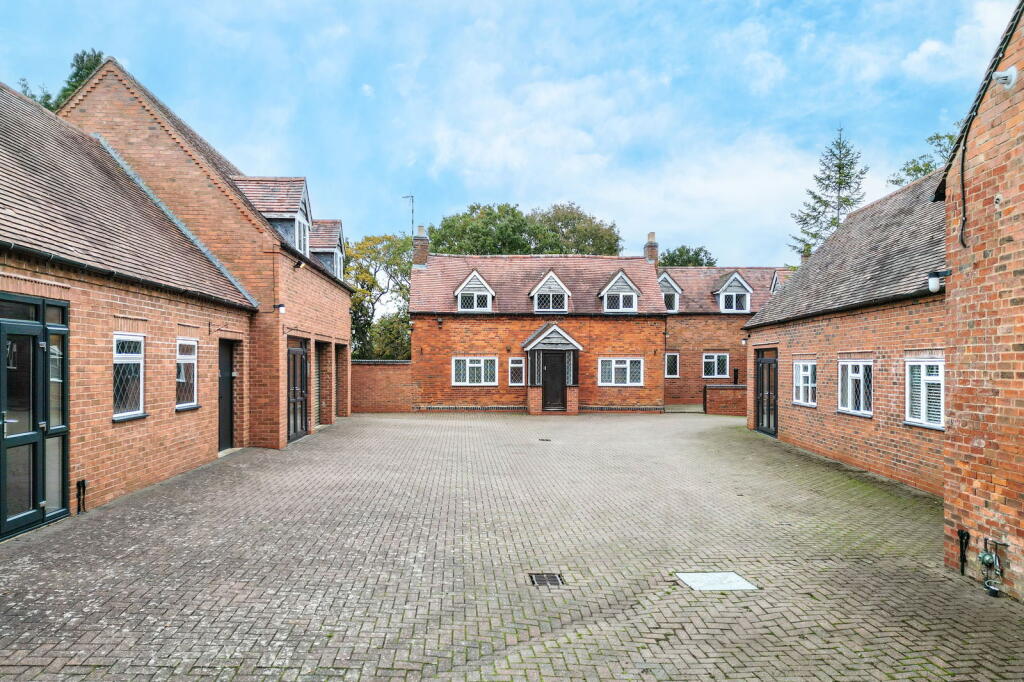 Additional image 44 of Small Lane, Earlswood