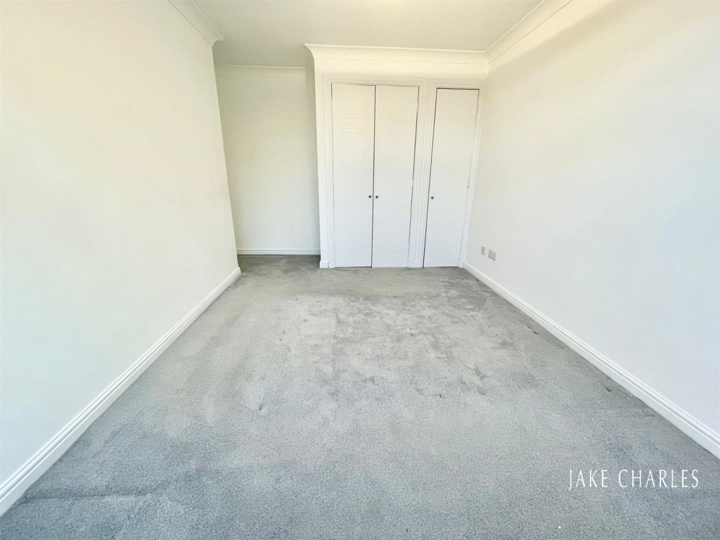 Additional image 5 of Oakwood Road, Bricket Wood, St. Albans