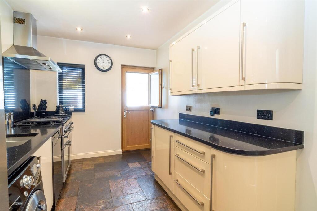 Additional image 3 of St Albans Road East, Hatfield