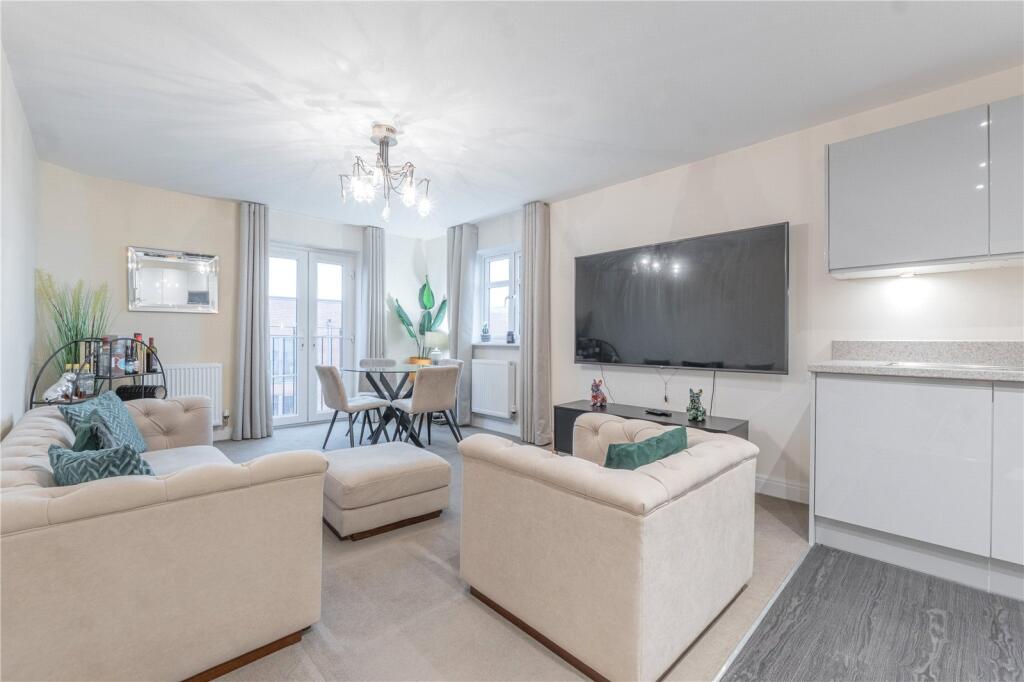 Additional image 3 of Abbotsbury Court, 58 Rumbush Lane, Dickens Heath, West Midlands, B90