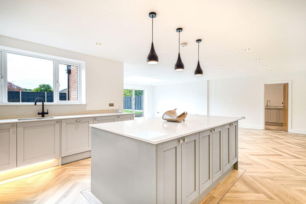 Additional image 7 of Longdon Road, Knowle, Solihull, B93 9HY