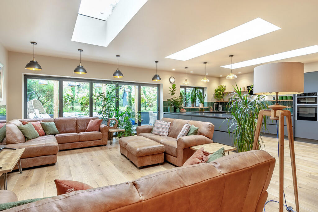 Additional image 51 of Kineton Green Road, Solihull, West Midlands B92 7DT