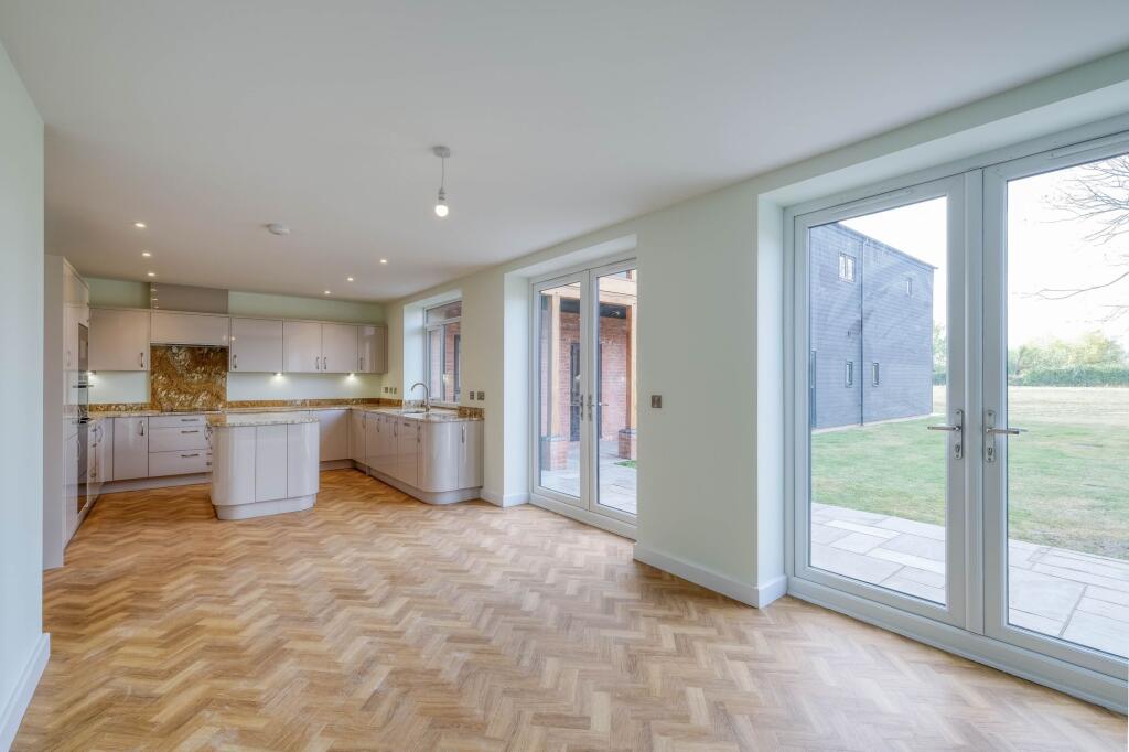 Additional image 4 of Droitwich Road, Bradley Green, B96