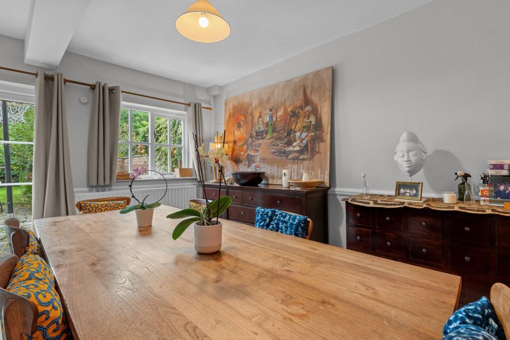 Additional image 39 of High Street, Henley in Arden, Warwickshire, B95