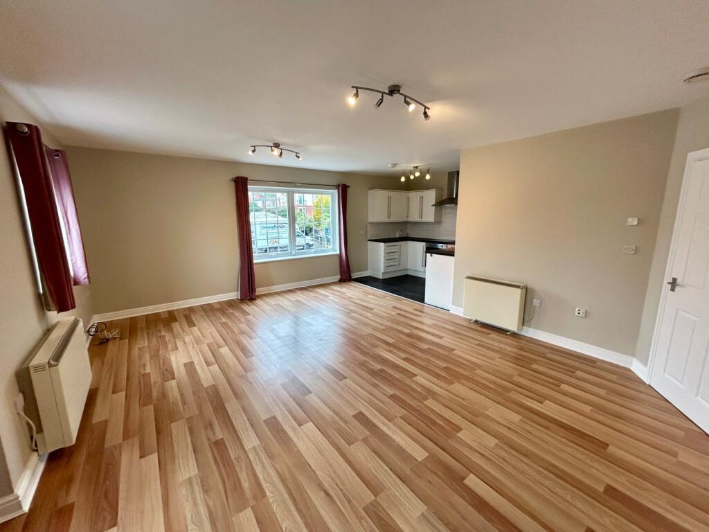 Additional image 12 of Bell Lane, Studley, B80