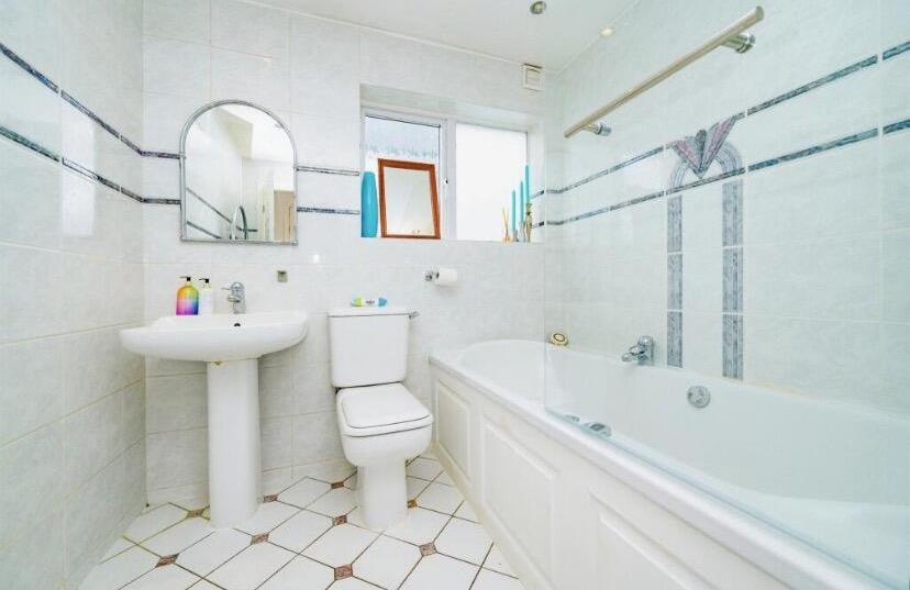 Additional image 24 of Park Street Lane, Park Street, St. Albans