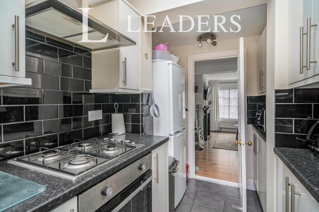 Additional image 5 of Holywell Hill, AL1