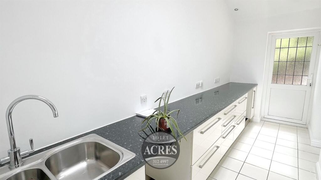 Additional image 9 of Barnard Road, Sutton Coldfield, West Midlands, B75