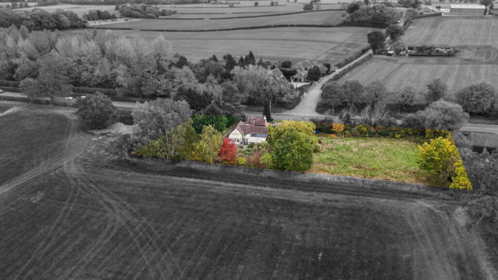 Property image for Tolgate Cottage, Sutton Road, Tamworth B78 3DY