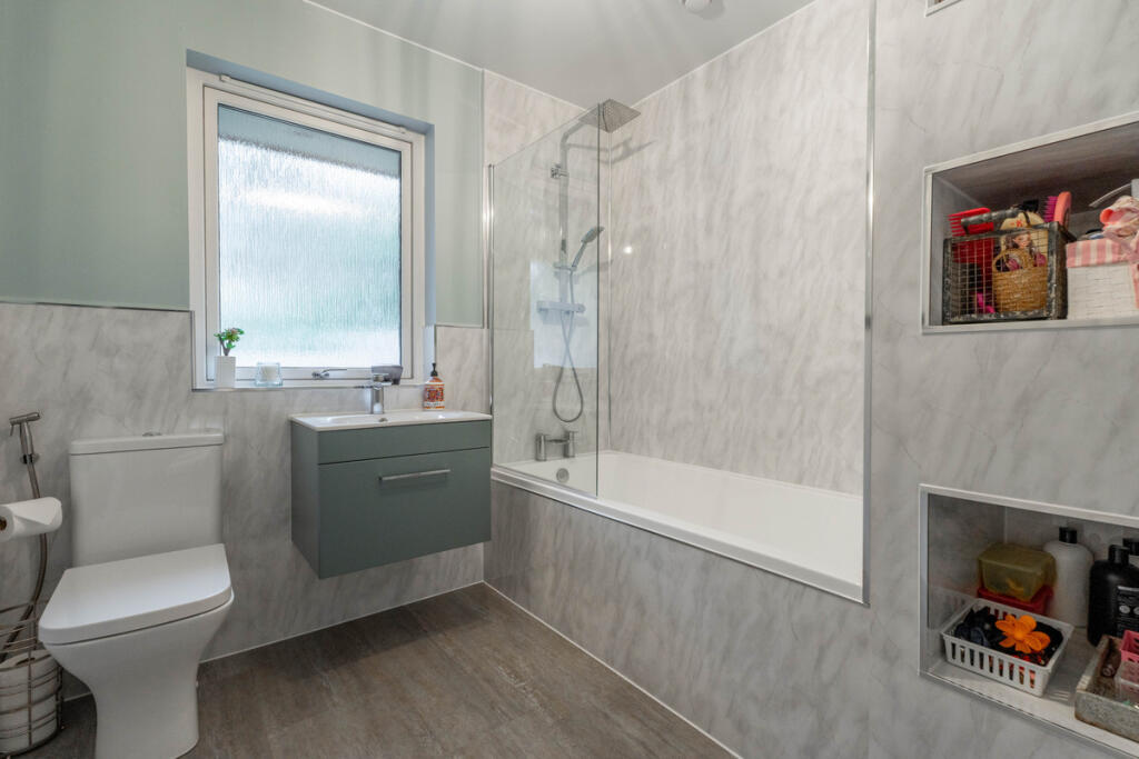 Additional image 20 of Dunnydeer Gardens, Insch, AB52