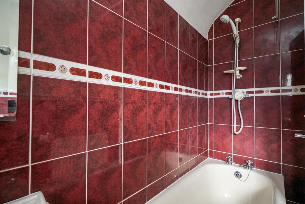 Additional image 13 of Harvey Road, London Colney